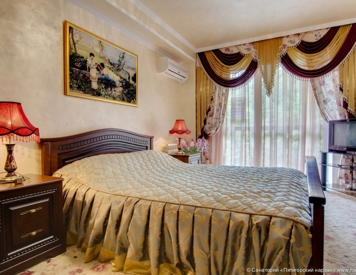 Люкс Люкс Президентский 2-местный 3-комнатный - Санаторий «Пятигорский Нарзан» Пятигорск