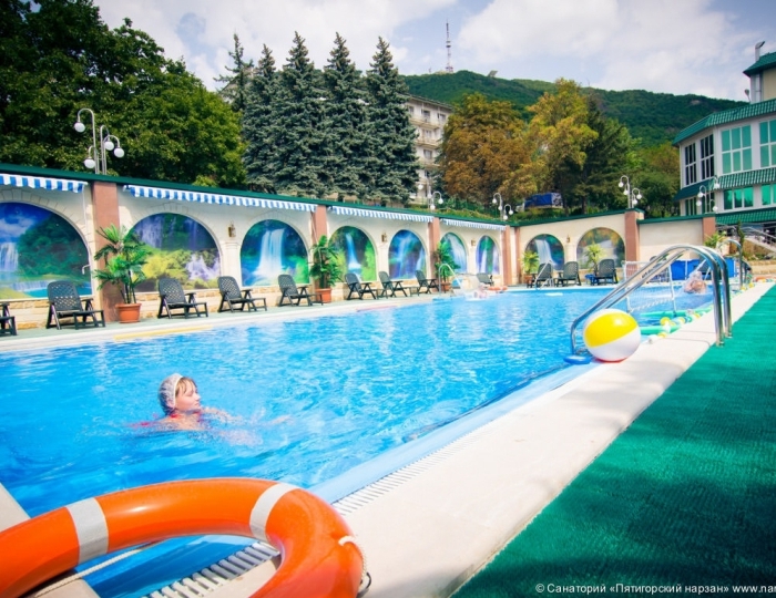 Бассейн - Санаторий «Пятигорский Нарзан» Пятигорск